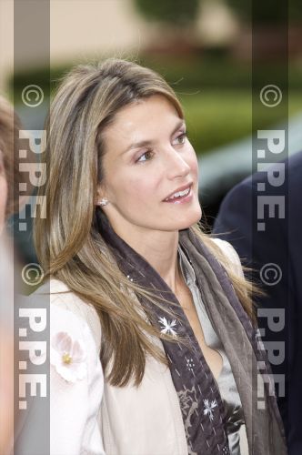 Letizia, Princesa de Asturias (Cont. Foro II) - Página 14 PPE09092108