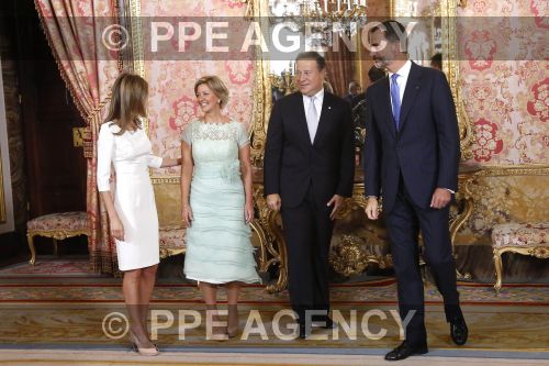 AGENDA DE SM. REYES FELIPE y LETIZIA - Página 50 PPE14090825