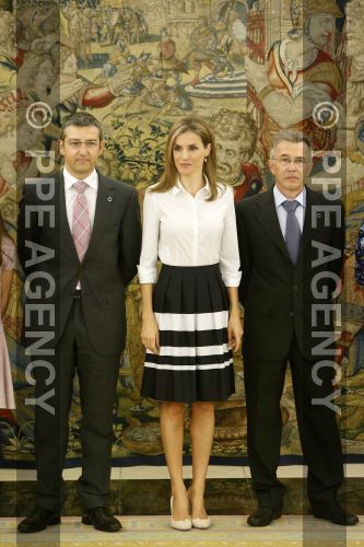 AGENDA PERSONAL DE LA REINA LETIZIA   - Página 13 PPE14091188