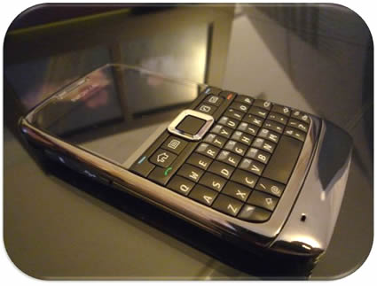 Nokia E71:o mensageiro está de volta! E71