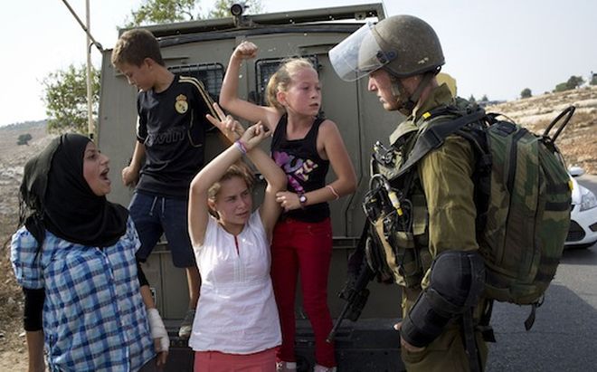 Quem é a menina de 13 anos que desafiou a ocupação israelense? Menina-palestina