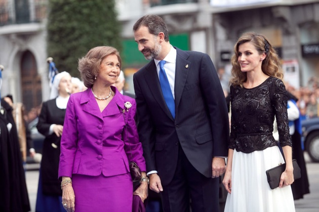 Premios Principe de Asturias 2012 - Página 2 Alfombra-azul-premios-principe-2012-1351275606-48