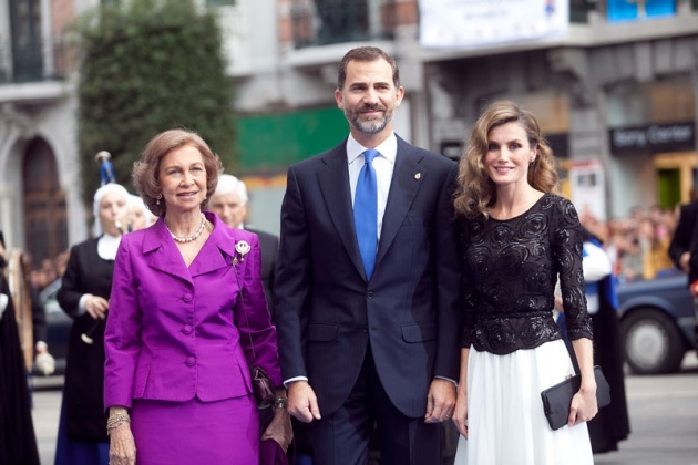 Premios Principe de Asturias 2012 - Página 2 Alfombra-azul-premios-principe-2012-1351275606-50