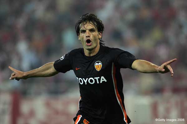 FC Porto -  a vencer desde 1983 O_valencia_fernando_morientes-8788