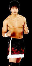 Kenshin Chikano quitte la Dragon Gate Chikano