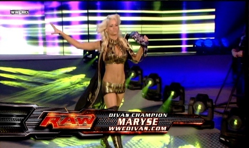 Maryse want a match 005