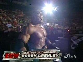 Edge VS Bobby Lashley 026