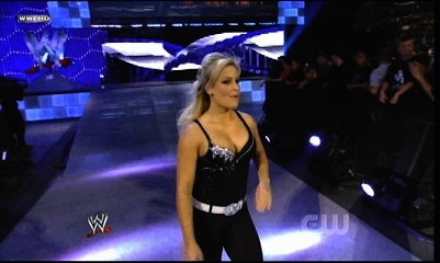 Natalya est de retour ................ 112