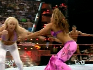 Women's Championship:Trish Stratus vs Candice Michelle vs  Mickie James 202