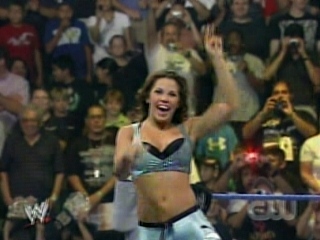 match entre lita et Mickie James 019