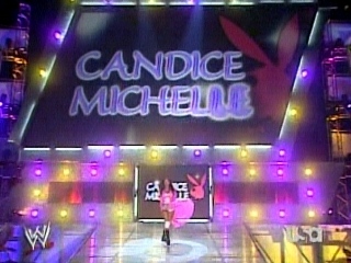 entr de Candice Michelle 056