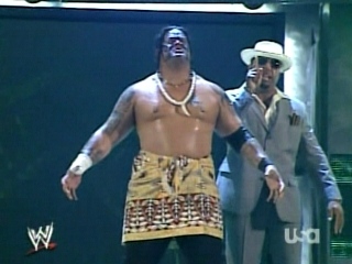 Umaga defis Ric Flair 04