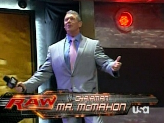 Feud Orton/McMahon 050