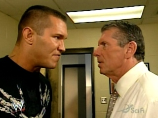 HHH vs Randy Orton 068