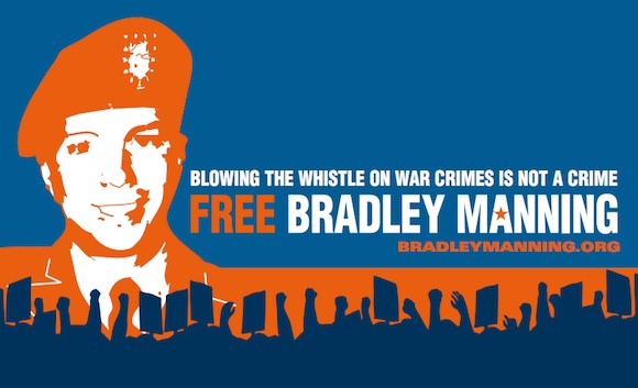 La vida de Bradley Manning (Wikileaks) en la carcel Free-bradley-manning