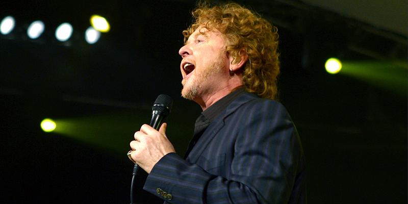 Rock Legends: Simply Red DOC. MUSICA - Interviste, aneddoti e video musicali per tracciare la storia delle grandi leggende del rock. In questo episodio, i Simply Red. - VIDEO 1490268192558_SimplyRedd-MickHucknall