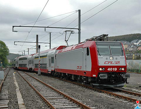 Module - Franz - Gare de Wiltz - CFL - Luxembourg 20050505_4019wzm