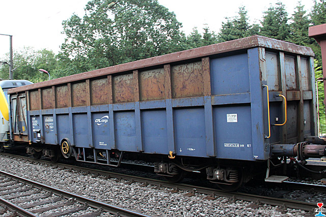 Premier projet aérographe: Wagon tombereau 4 essieux des CFL IMG_6471