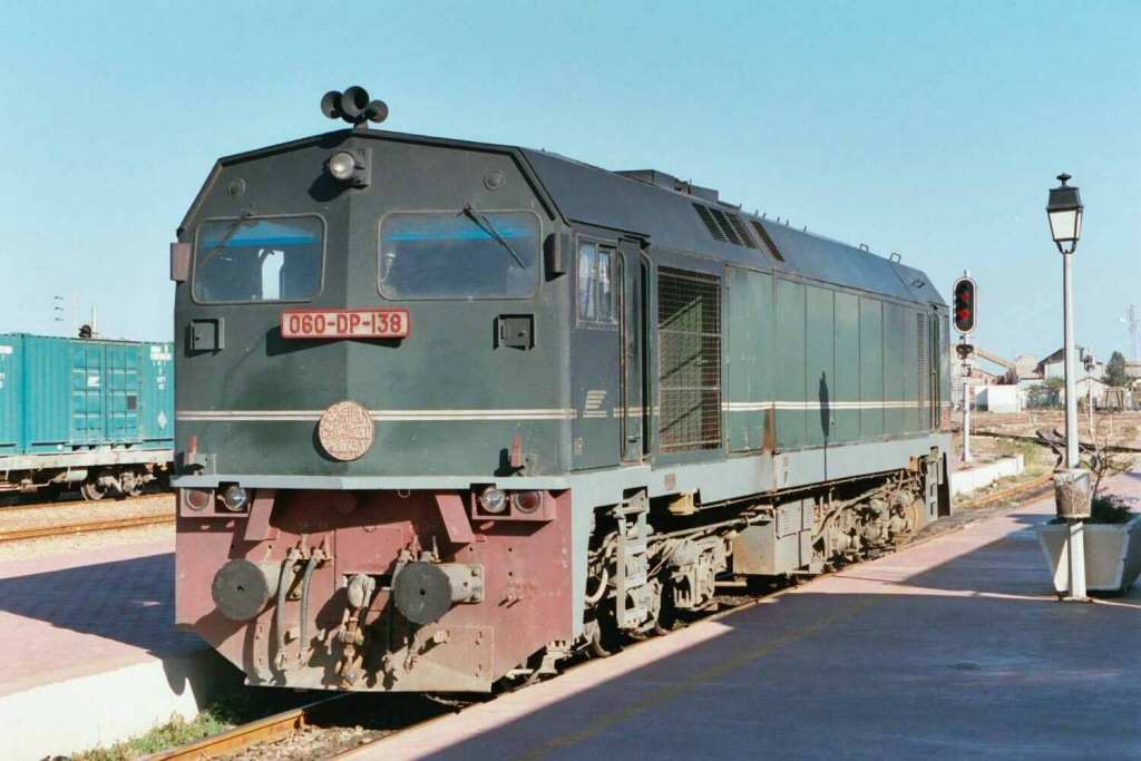 قطارات العالم العربي 060-DP-138