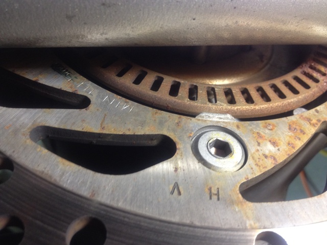 Rusty ABS Braking Rotor - A Maintenance Nightmare? Picture071