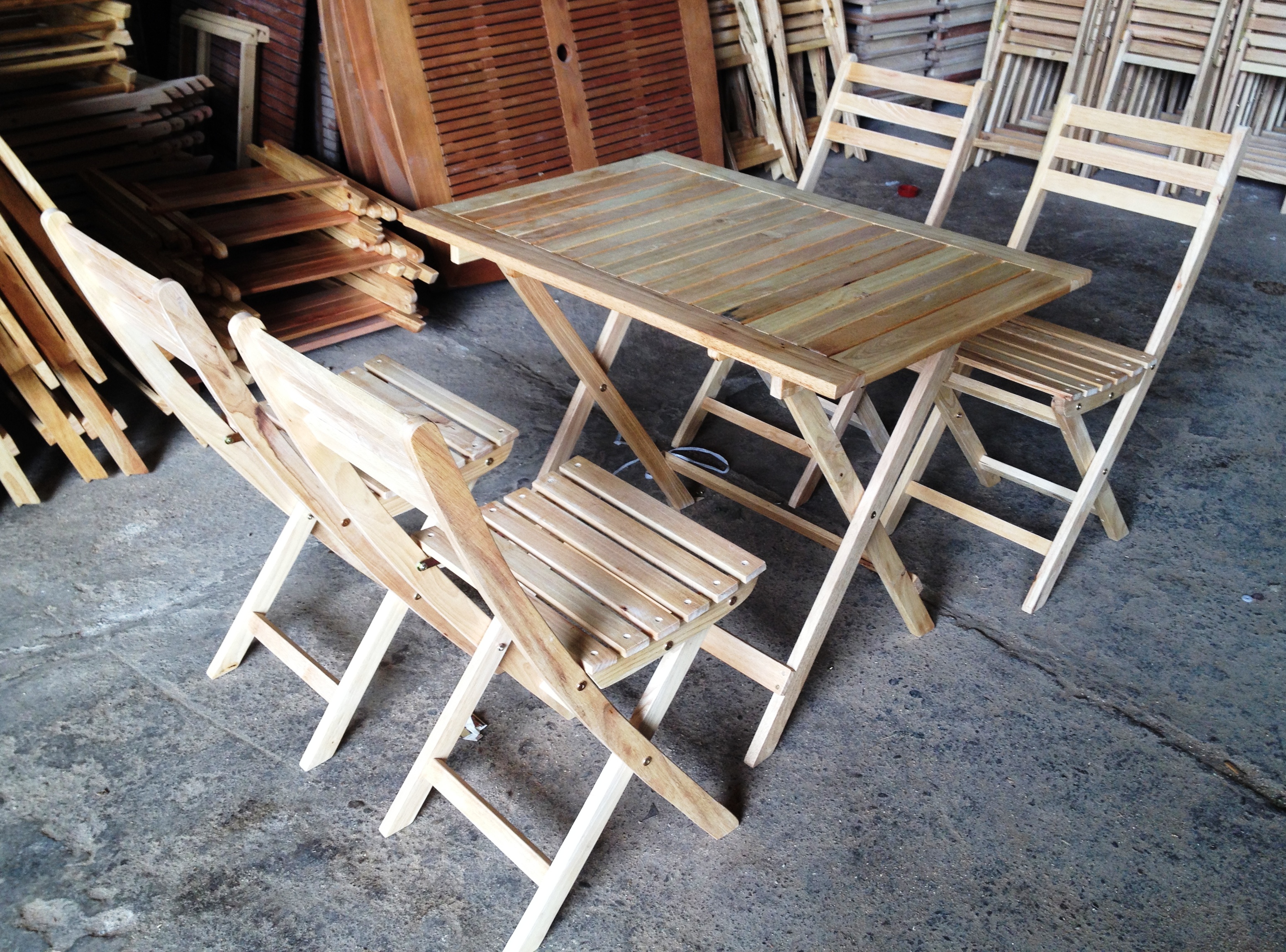 Cung cấp bàn ghế gỗ cafe, quán ăn . . . nội thất giá rẻ nhất ở Bình Định 886869344955210