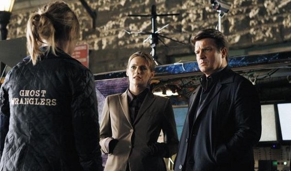 THE CASTLE CLOSET: BECKETT AND THE WHITE SHIRTS OF WOE? Castle-demons