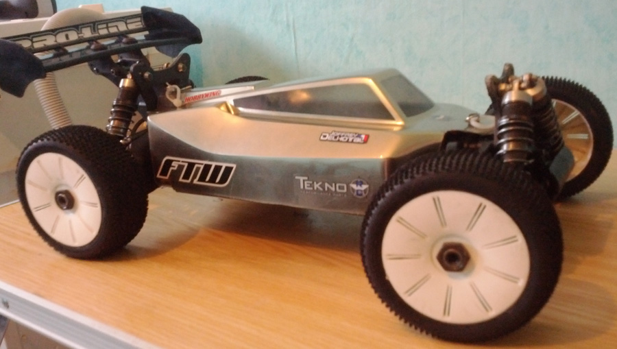 MBX6 Tekno RC IMG_20120424_074419