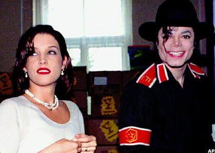 مايكل وليزا  Michael-Jackson-Lisa-Presley