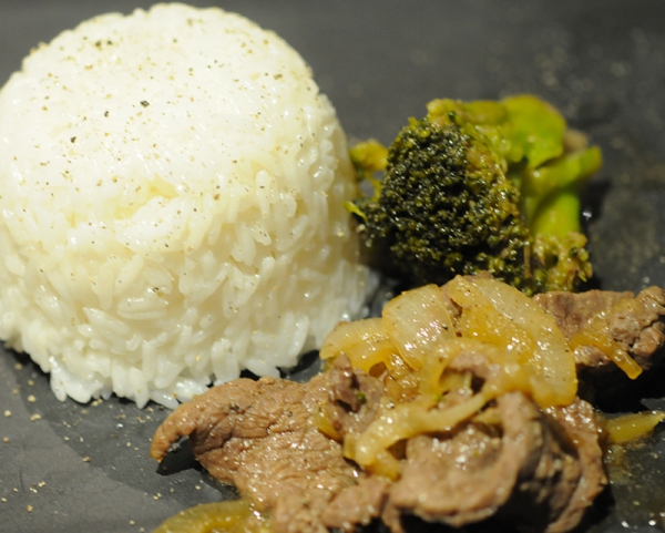 Boeuf sauté aux oignons et au brocoli Recette-20131010111441