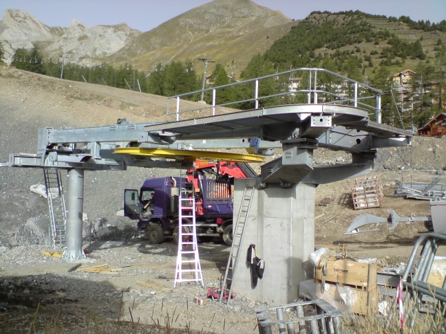 Construction du TSD6 de lachaup àla foux LEITNER DSC00652_(2)