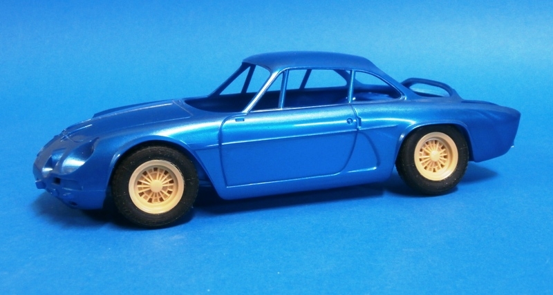 [RENAISSANCE] Sets d améliorations pour RENAULT R8 Gordini 1/24ème Réf TK24/334, TK24/325, TK24/326, 24DM1 et 24R8G 24dm1-3