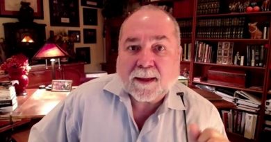 Government Can Lie, YOU Can't with Robert David Steele Robert-david-steele-390x205