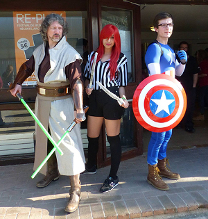 RE-PLAY #6 du 18 au 19 mars 2017 dans le 06 REPLAY2017_Presentation_Cosplay