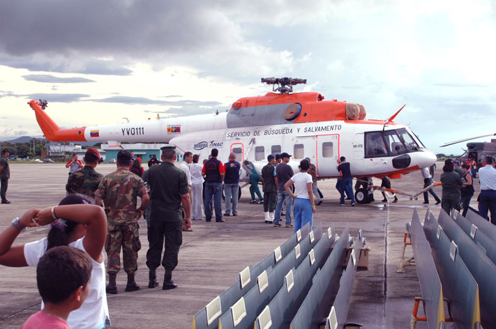 Fuerza Aérea Argentina comprará helicópteros Mi-17  - Página 2 SARA3MI172