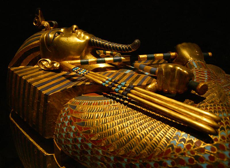 Sarkofag Tutankhamuna MiddleCoffinLeftView