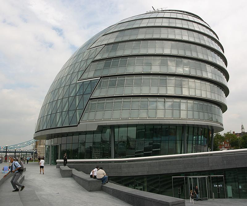 لندن ( مدينة الضباب ) LondonTownHall