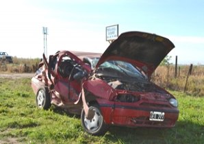 EL TREN QUE PARTIÓ DE JUNÍN ARROLLÓ UN AUTO 19