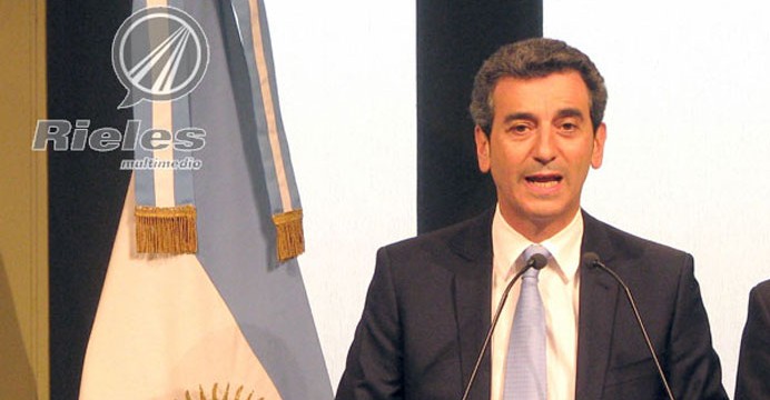 RANDAZZO LLEGA A JUNÍN Y ANUNCIA LA REACTIVACIÓN DE LOS TALLERES FERROVIARIOS Randazzo-692x360