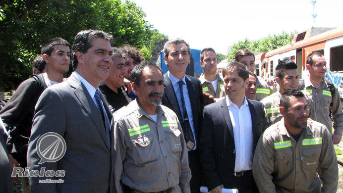 RANDAZZO RECORRIÓ LOS TALLERES VICTORIA Y LOS NUEVOS COCHES PARA LA LÍNEA RETIRO – TIGRE 16