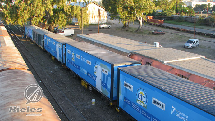 SE PUSO EN MARCHA EL TREN DE DESARROLLO SOCIAL Y SANITARIO ‘EVA PERÓN’ DEL FERROCARRIL BELGRANO Rieles072