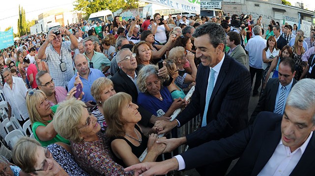 RANDAZZO VIAJÓ EN EL NUEVO TREN 0KM A RUFINO JUNTO A JULIÁN DOMÍNGUEZ 208-641x360