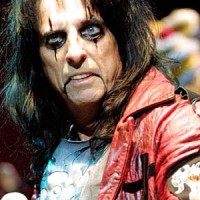 Al BAR del Regno - Pagina 29 Alice-cooper-concerto-200x200