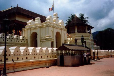 Lista del Patrimonio Mundial. - Página 10 Srilanka-kandy