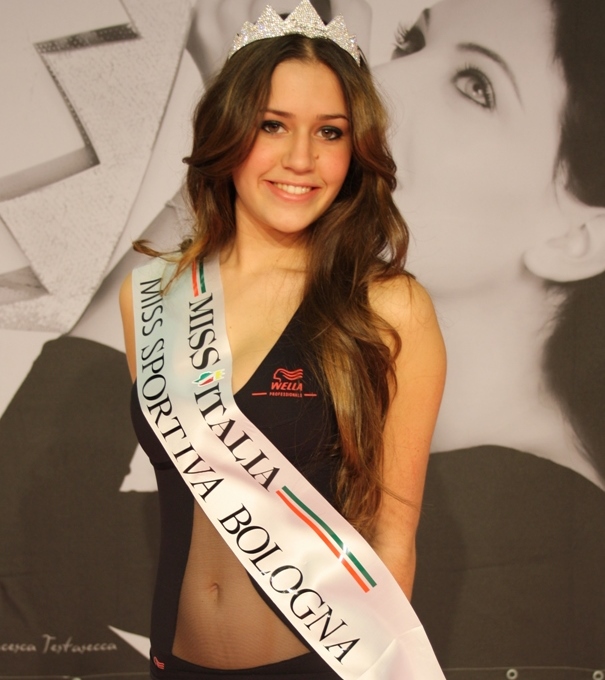 Road to MISS ITALIA 2012 - The first TWO FINALISTS! Prima-miss-dellanno.-Miss-Sportiva-Sara-Guidetti-2