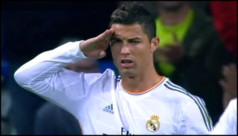 Cristiano Ronaldo - Pagina 26 737-cristiano-ronaldo-el-comandante-commander-goal-celebration-in-real-madrid-vs-sevilla