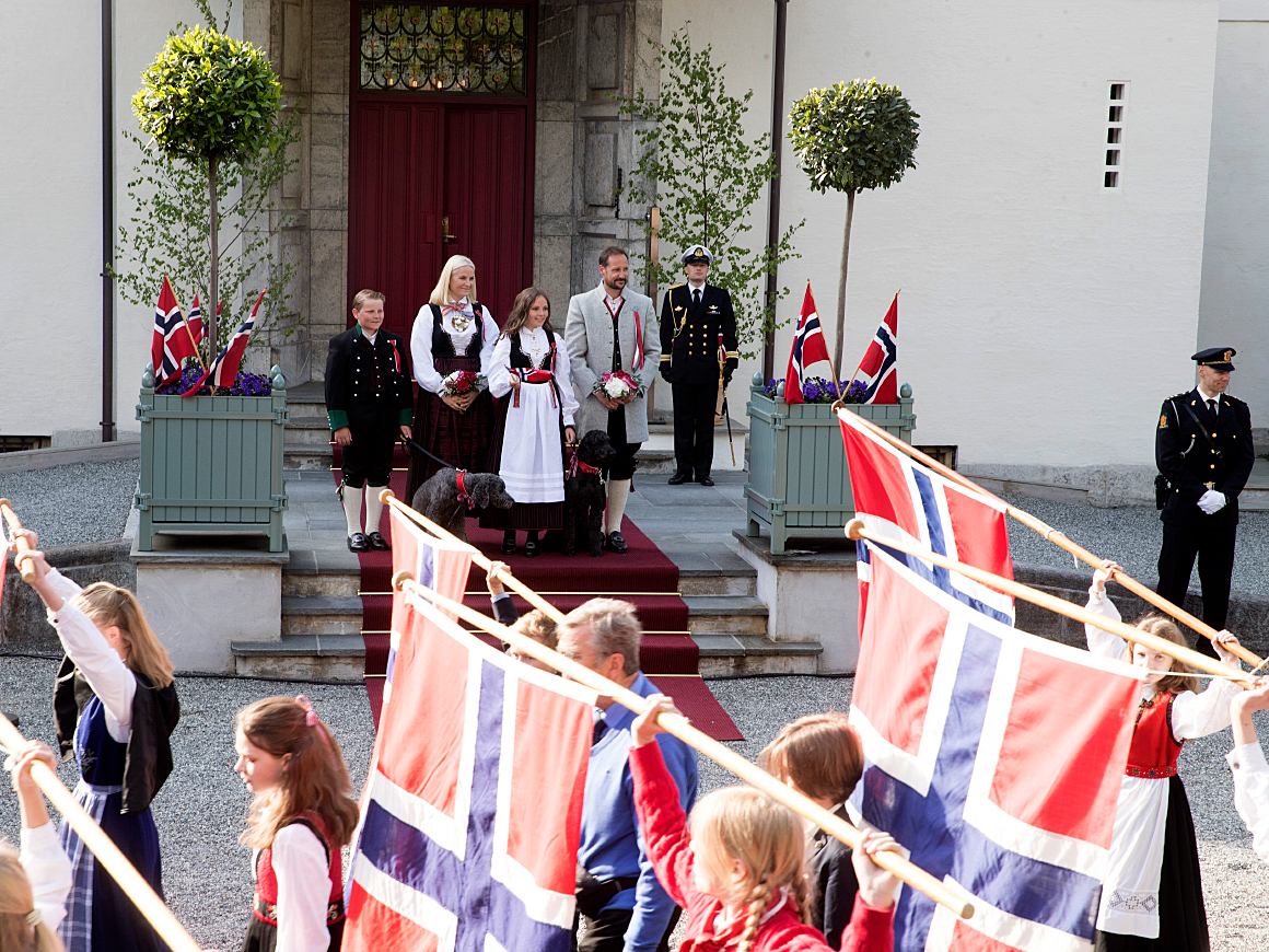 CASA REAL DE NORUEGA - Página 100 7030aa4c45f428e4f40b1279e3bf4c985afd59b3879e3