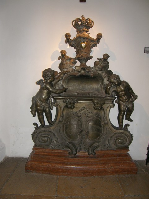 La crypte des Capucins à Vienne, tombeau des empereurs d'autriche et des membres de la familles de Habsbourg 09
