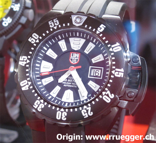 [nouveauté] une jolie compilation des nouveautés 2010 Luminox_deep_diver