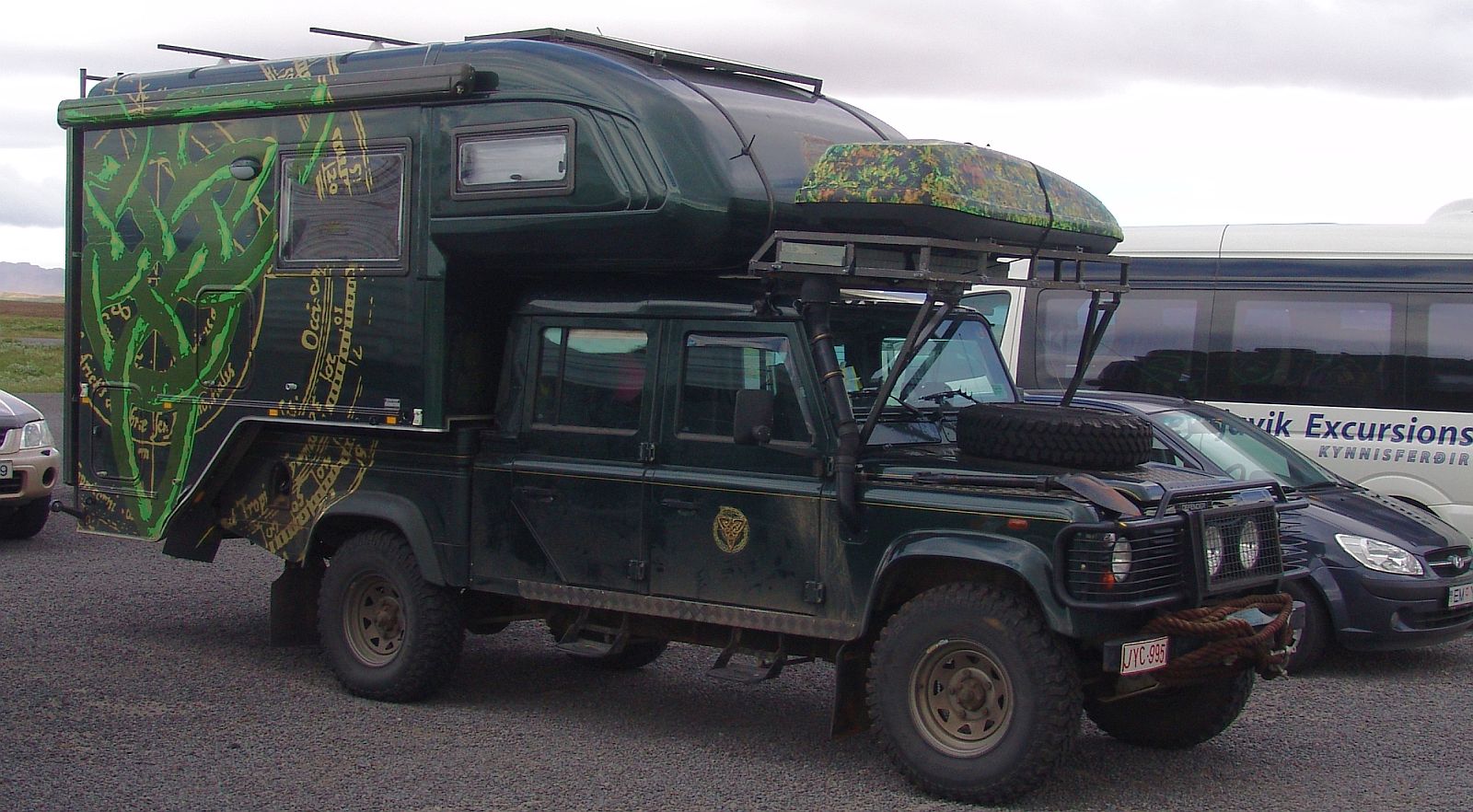 land rover camper - Page 14 Defender_camper