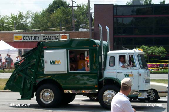 Woodward Dream Cruise Live Feed Wdc01%20garbage%20trk